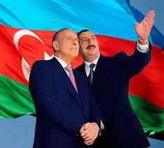 Müasir Azərbaycan dövlətinin formalaşması Heydər Əliyevin adı ilə bağlıdır.