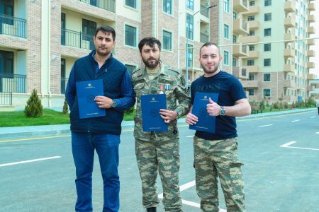 200 mənzil şəhid ailələri və müharibə əlillərinə verildi - FOTO