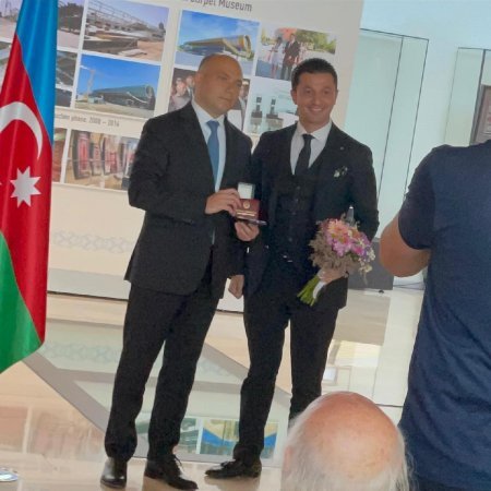 Eltonla Xəyyama mükafatları təqdim edildi -Fotol