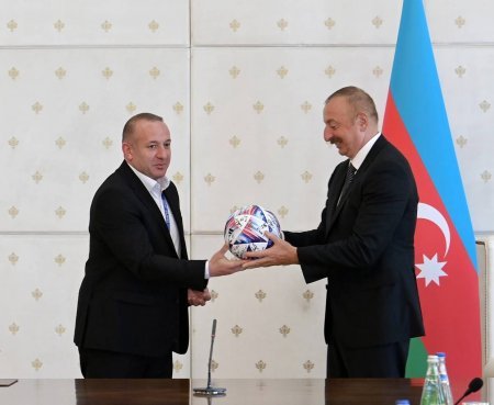 İlham Əliyev Avropa çempionu olan komandamızı qəbul etdi - YENİLƏNİB - FOTO