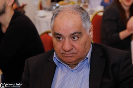 “Qeyri-etik davranışlarla reytinq toplamaq…”- Qulu Məhərrəmli aparıcıları tənqid etdi