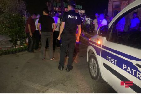 Sərxoş taksi sürücüsü qəbiristanlığın yanındakı güllüyə girdi -FOTO