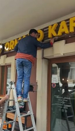 Nazirlik Taleh Yüzbəyovun kafesi ilə bağlı tədbir gördü - Fotolar