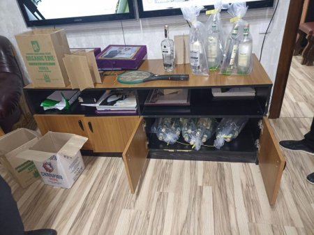 “Qızıl Tac” şadlıq sarayında saxta spirtli içkilər hazırlanırmış (FOTOLAR)