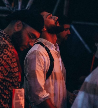 Bir konsertdən milyonlar qazanan AZƏRBAYCANLILAR