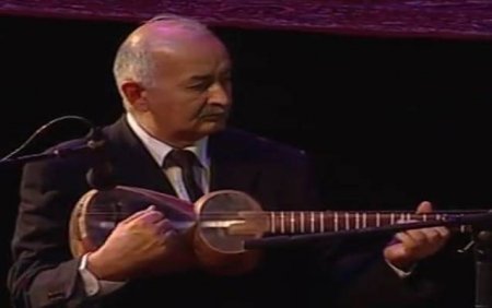 Tanınmış tarzən vəfat etdi