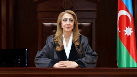 Ali Məhkəməyə bu xanımın rəhbər təyin ediçəcəyi deyilir… - Foto