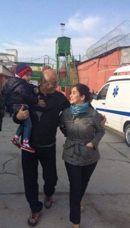Həsən Hüseynli xanımını da itirdi - FOTO