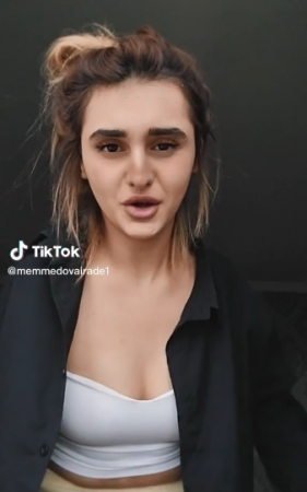 Məşhur "tiktok"çu Bakıda iki oğlanla otelə getdi: intim əlaqədə oldular, VİDEOsu çəkildi - FOTO