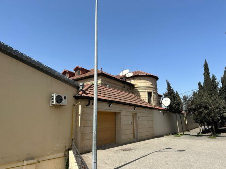 Hacıbala Abutalıbovun Bakıdakı villası - FOTO