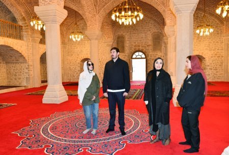 Prezident ailəsi ilə Şuşada - FOTO
