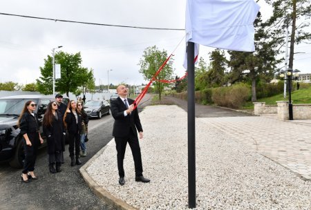 Prezident ailəsi ilə Şuşada - FOTO