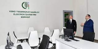 İlham Əliyev bu nazirliyin yeni binasının açılışında... - Foto
