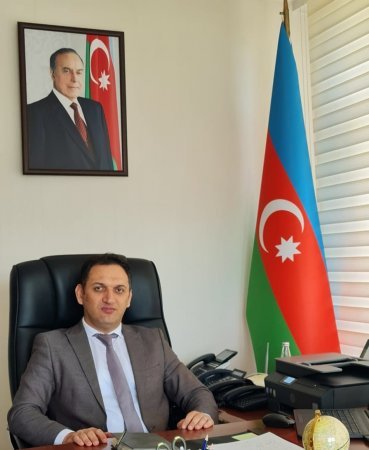 Vətənə və xalqa olan sevgi xariqələr yaradır.