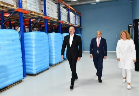 Prezident dərman zavodunun açılışında - Fotolar