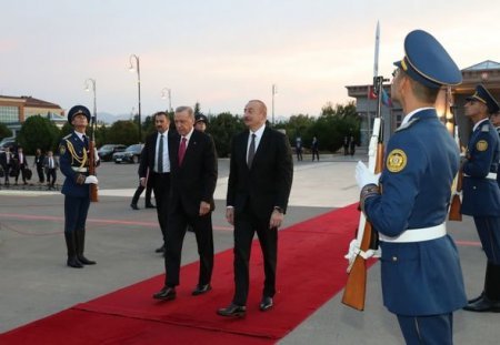 Türkiyə Prezidenti Rəcəb Tayyib Ərdoğanın Azərbaycana rəsmi səfəri başa çatıb - FOTO