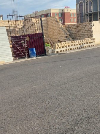 "Gəncənin baş memarı evimi dağıtdı, sərəncamı ləğv etdirdi" - ŞİKAYƏT