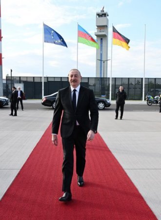 Prezidentin Almaniyaya səfəri başa çatdı - FOTO