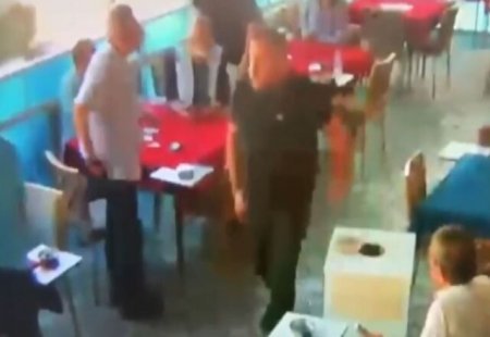 Azərbaycanlı iş adamı çayxanada GÜLLƏLƏNDİ - FOTO