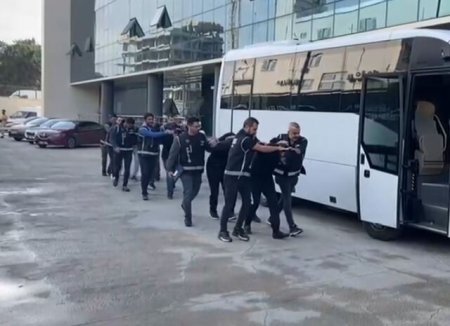 Azərbaycanlı iş adamı çayxanada GÜLLƏLƏNDİ - FOTO
