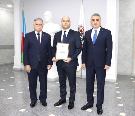 Yeni hakim təyin olunan vəkillər təltif edildi - FOTOLAR