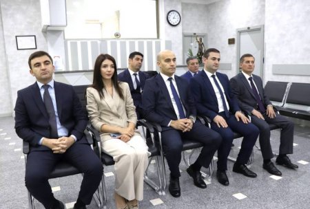 Yeni hakim təyin olunan vəkillər təltif edildi - FOTOLAR