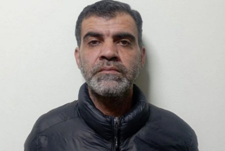 Bakıda liftlərdə uşaqlara əxlaqsız hərəkətlər etməkdə şübhəli bilinən manyakın FOTOSU