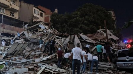 Türkiyədə güclü Zəlzələ