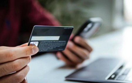 Kartla köçürməni qohuma etdiyimizi bank necə aydınlaşdıracaq?